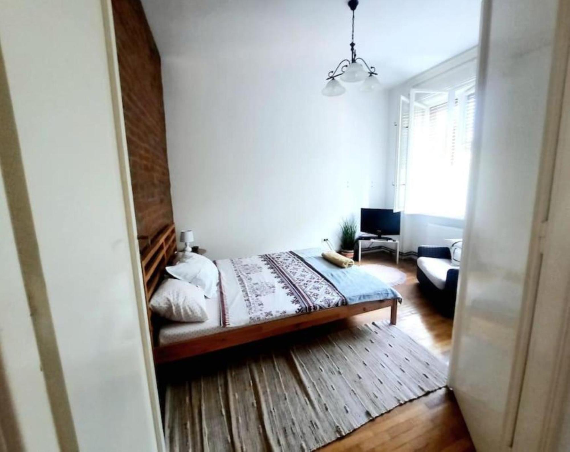 One Bedroom By The Park Old Town Belle Vue Timisoara Esterno foto
